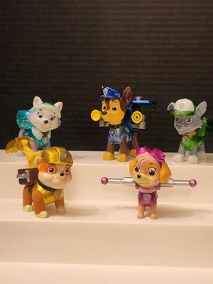Lote de 5 Figuras de Acción Serie Metálica Edición Limitada Paw Patrol Rubble Rocky  Foto 1 de 4
