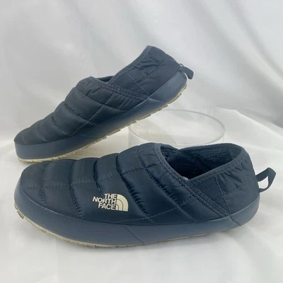 Zapatillas The North Face para mujer talla 7 Thermoball tracción cálidas acolchadas en gris Foto 1 de 4