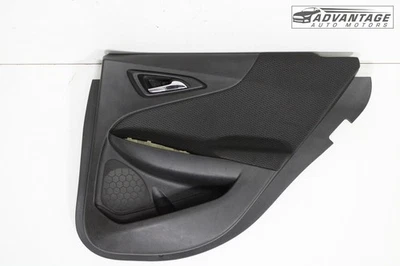 2016-2025 CHEVROLET MALIBU TAMPA TRASEIRA DIREITA INTERIOR PAINEL DA PORTA ACABAMENTO FABRICANTE DE EQUIPAMENTO ORIGINAL - Imagem 1 de 4