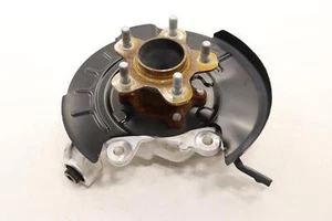 Nissan Rogue 2021-2025 tracción delantera suspensión trasera izquierda eje nudillo con buje OEM - Imagen 1 de 12