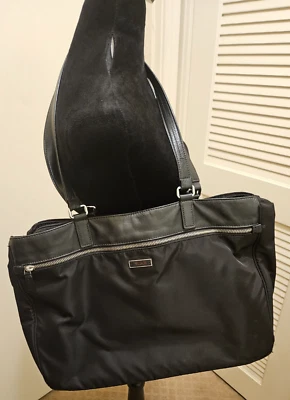 TUMI Black Tote Laptop Bag Business Briefcase 15.5"x 11.5" Strap drop 13 - Image 1 of 4
