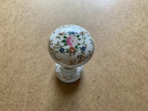 VINTAGE ANTIQUE PORCELAIN FLORAL DESIGN DOOR HANDLE Cover