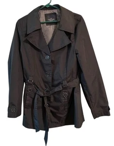 Gabardina Talla L (12/14) Negra con Cinturón Usada en Excelente Condición Con Botones, Cuello, Bolsillos, Forrada - Imagen 1 de 9