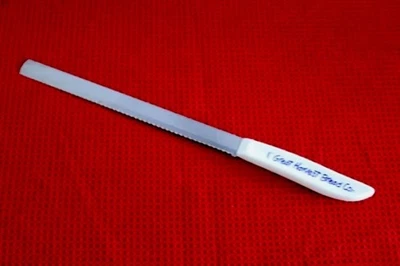 "Cuchillo dentado Great Harvest Bread Co Ginsu 12,75"" mango blanco cocina vintage" Foto 1 de 4