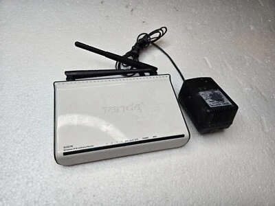 Tenda W307R 300 Mbps 4-Port 10/100 Wireless N Router W/ Power cord - Image 1 of 4