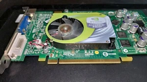 {Nvidia} GeForce 6800 PCIe Video-Card/256MB RAM/VGA/DVI/TV-Out - Picture 1 of 3