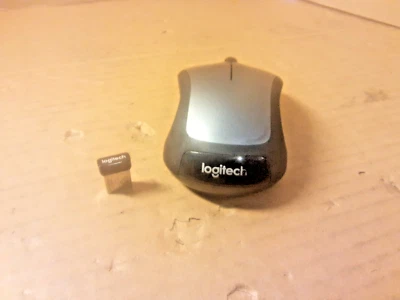 Logitech M310 Wireless Mouse Radio Transfer PC Mouse,PC/Mac Silver +USB receiver - Image 1 of 4