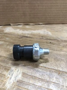 New Old Stock Beck/Arnley Oil Pressure Switch Fits 89-94 Isu Trk Part #201-1648. - Picture 1 of 10