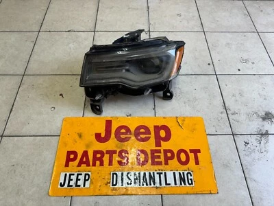 2018 JEEP GRAND CHEROKEE SRT 8 FAROL ESQUERDO LED DRL HID LENTE QUEBRADA 68266655 - Imagem 1 de 4