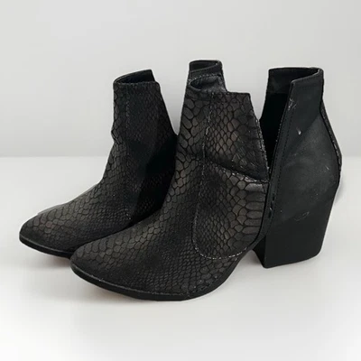 Botas femininas Tarim Snake Bootie 9 pretas salto bloco sem classificação - Imagem 1 de 4