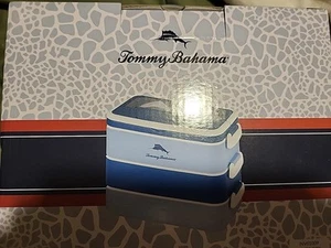 Tommy Bahama bento box "lunch box" - Picture 1 of 4