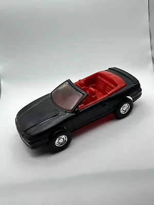 Ford Mustang GT 1994 5.0L V8 Convert Black 1:18 - Image 1 of 4