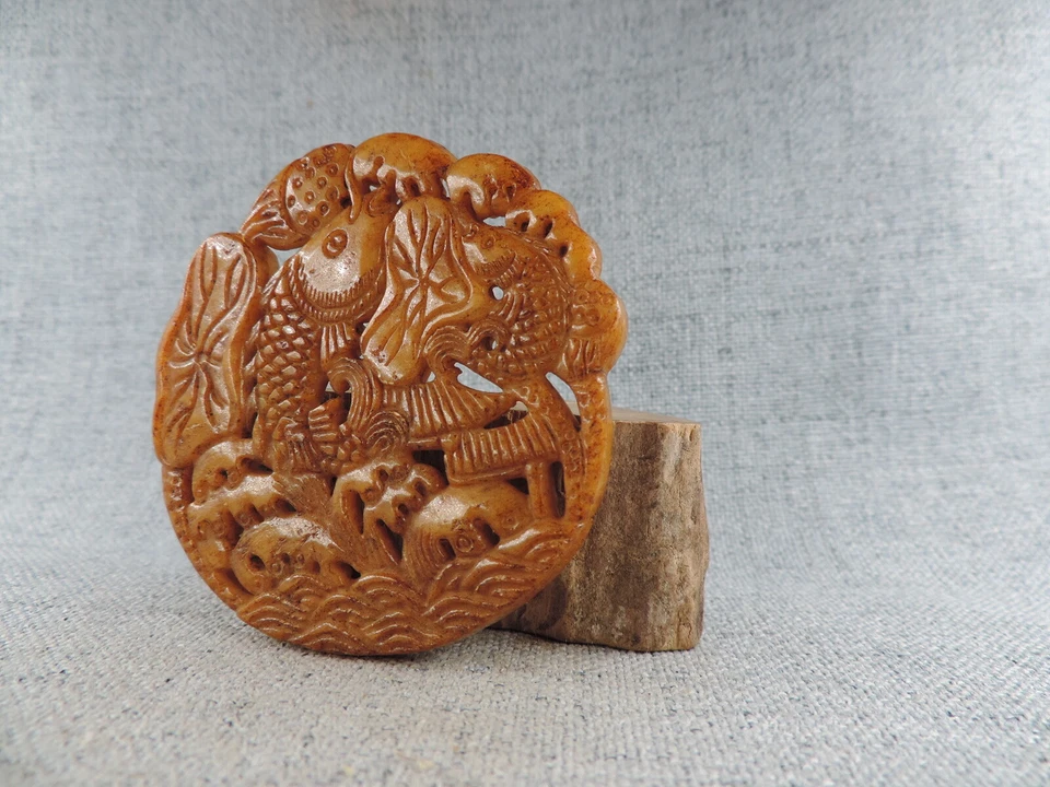 Colgante antiguo chino de jade hetiano escultura manual patrón de pez hueco Foto 1 de 4