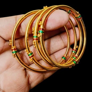 22K HIGH GOLD PLATED INDIAN BEAUTIFUL DAILY WEAR 4 PCS BANGLES CHUDI JEWELRY SET - Picture 1 of 5