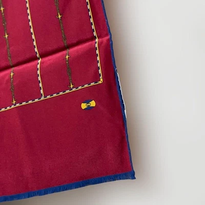 GUCCI Estola de Seda Borgoña Flecos Cadena Patrón Antiguo Gucci De Colección Usado De Japón Foto 1 de 4