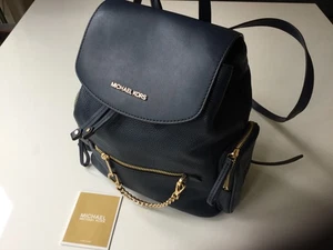 Michael Kors women’s jet set navy pebbled leather Backpack - Medium - Picture 1 of 7