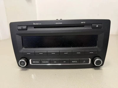 Autoradio Skoda Yeti 5L Ocavia II 1Z Radio Swing MP3  1Z0035161G - Bild 1 von 4