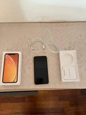 Iphone XR 64gb Giallo Ottime condizioni Senza cavo di ricarica lightning - Immagine 1 di 4