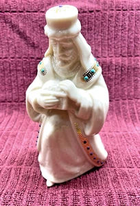 Lenox Jewels Christmas Nativity Collection kneeling KING BALTHAZAR Figurine - Picture 1 of 9