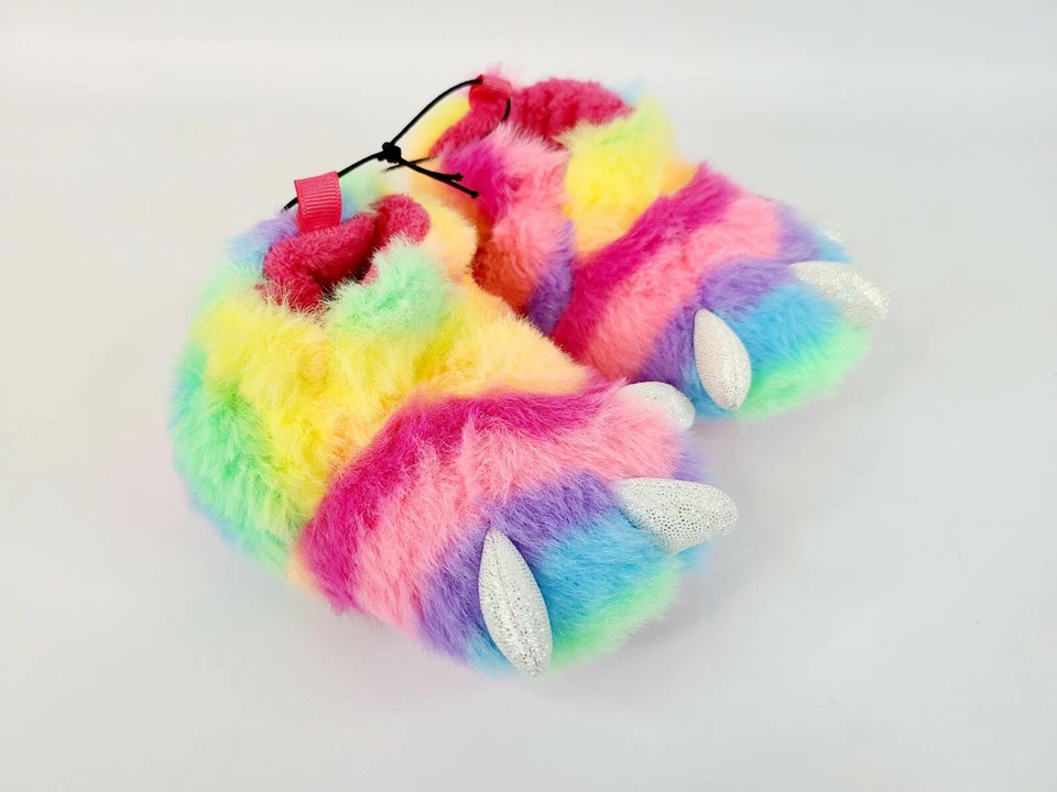 Dragon Dinosaur Monster Claw Foot Youth 幼儿拖鞋鞋 绿色或领带 染料 — 第 1/1 张图片