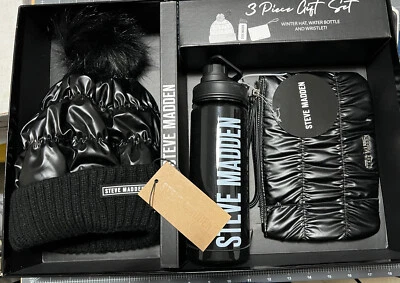 Steve Madden Juego de Regalo de 3 Piezas Sombrero de Invierno, Botella de Agua y Muñequera Foto 1 de 4