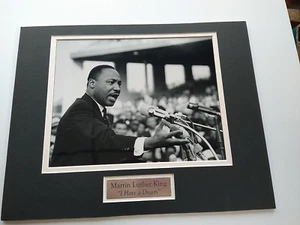 COLLECTIBLE PHOTO (1963) MARTIN LUTHER KING JR 8x10 'I Have A Dream' W/Plaque OF - Picture 1 of 1