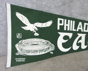 Vintage 1970s RARE Felt Philadelphia Eagles Football Veterans Stadium Pennant - Picture 1 of 11
