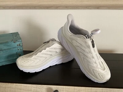 HOKA Unisex Women’s 9 Men’s 8 NEW - Image 1 of 4