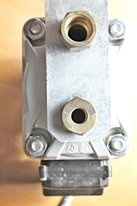 Atlas Copco EWD330 M 1622855181 elektronisches Ablauf-Ventil -used- - Picture 1 of 10