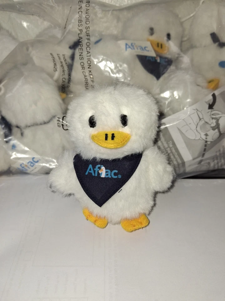 全新 Aflac Baby Duck 毛绒钥匙扣 背包 夹子(带声音) — 第 1/3 张图片