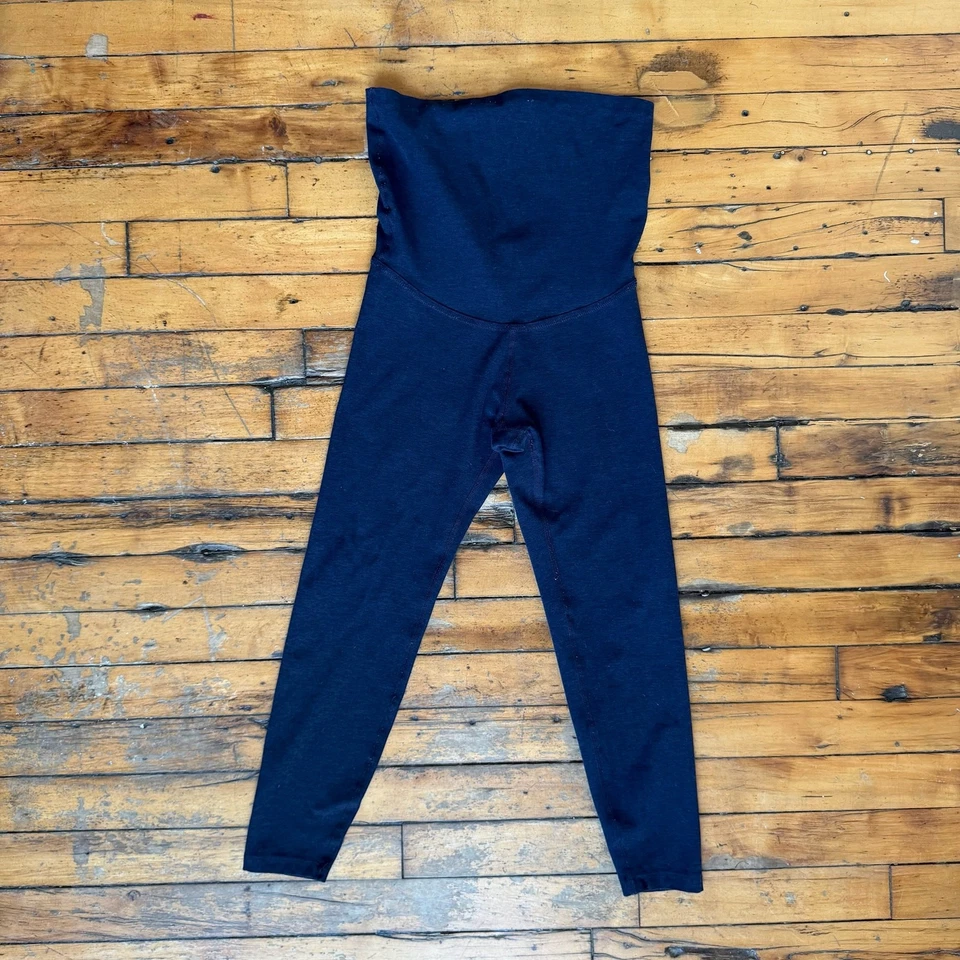 BEYOND THE BUMP Heather Navy Yoga Capri Leggings - Size S - Very Good Condition - Image 1 of 4