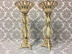 ATYPIQUE PAIRE DE BOUGEOIRS CHANDELIERS FONTE DE FER PATINÉ DESIGN RENAISSANCE - Picture 1 of 10