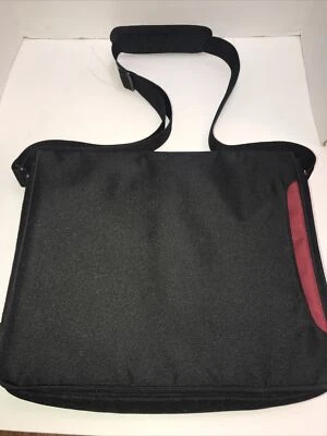 Bolsa negra para computadora portátil mensajero de 13 pulgadas Foto 1 de 4