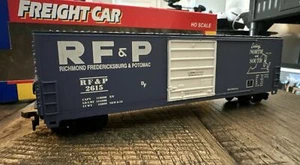 Life Like Trains HO Scale Kit 8528 Evans 50’ RF&P Car RTR - Picture 1 of 5