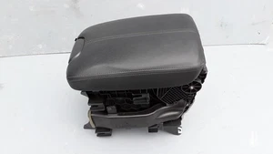 Honda Crosstour 2013-2015 consola de piso central compartimento de almacenamiento reposabrazos OEM - Imagen 1 de 24