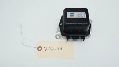 Ford Mustang Truck Bronco 1965-1968 regulador de voltaje mecánico. Foto 1 de 4