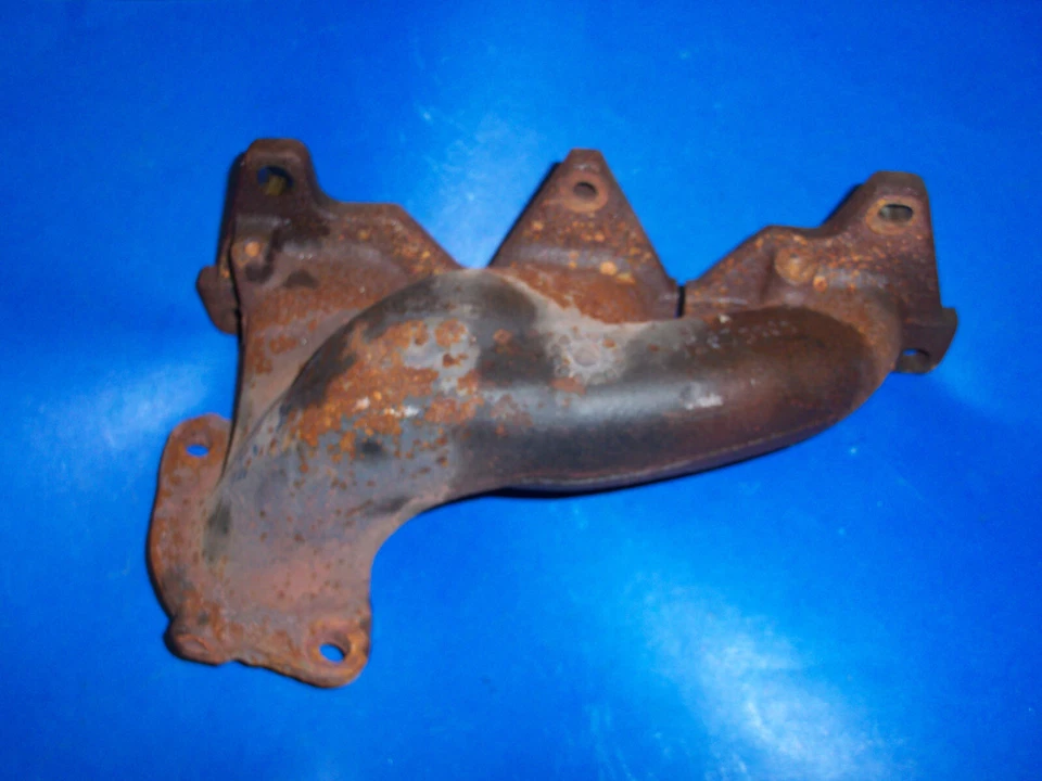 04 05 06 Colector de escape de pasajeros Cadillac CTS OEM 12571101 35 K millas Foto 1 de 1