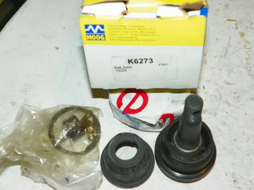 Rótula inferior Moog K6273 Chevy Chevette Pontiac T1000 Isuzu 76-87 Foto 1 de 1