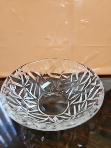 Tiffany & Co Crystal Glass 6 inch Rock Cut serving Bowl- Beautiful - Picture 1 of 10