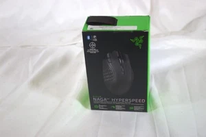 Razer Naga V2 HyperSpeed Wireless MMO Gaming Mouse - Photo 1/10