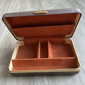 Vintage 1950s Buxton Jewelry Box Vinyl Brown & Gold Brass Accent Flocked Inside - Picture 1 of 11