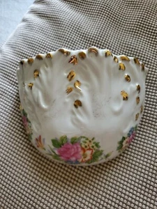 Antique Vntg Wall Pocket White Porcelain Embossed Leaves Gold Gilt Floral Roses - Picture 1 of 9