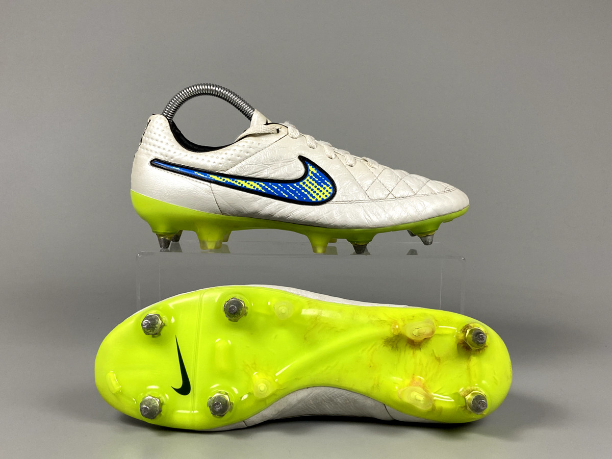 Nike Tiempo Legend V Soccer Shoes for sale | eBay Nike Tiempo Legend V Soccer Shoes for sale | eBay