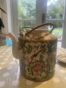 CHINESE Qing Period Tea Pot Complete With Original Wicker Holder. - Picture 1 of 10