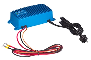 Victron BPC240515106 Blue Smart IP67 Battery Charger 24/5(1) 120V NEMA 5-15 - Picture 1 of 1