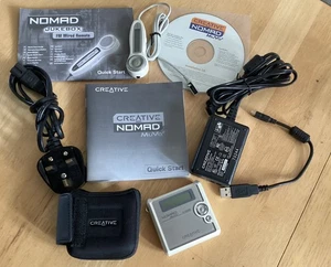 Creative Nomad MuVo 2 MP3 Player 4gb + Nomad Jukebox FM Wired Remote . - Picture 1 of 4