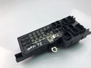 Volvo V70 II SW Fuse Box 518322003 16430588 - Picture 1 of 4