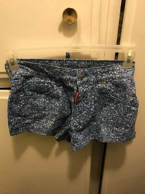 Pantalones cortos DSQUARED2 para mujer Foto 1 de 2