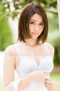 Mizuho Uehara Photo Book "Resurrection" Japan Gravure Idol (Paperback Edition) - Picture 1 of 2