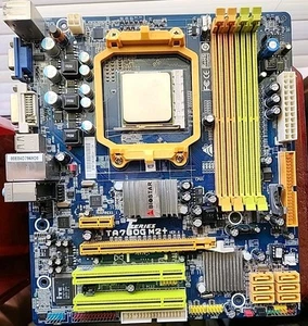 Biostar TA780G M2+ Motherboard with AMD Phenom HD9550 X4 Processor (2.2GHz) - Afbeelding 1 van 4